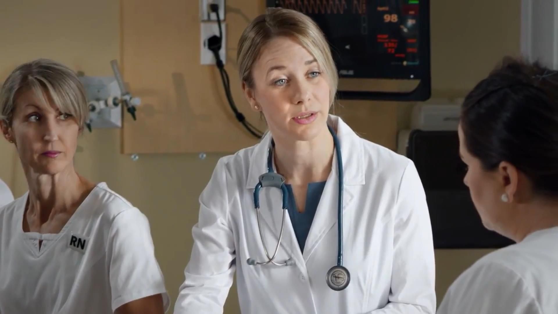 Напередодні медреформи: що передбачає головний принцип "гроші ходять за пацієнтом" Напередодні медреформи: що передбачає головний принцип "гроші ходять за пацієнтом"