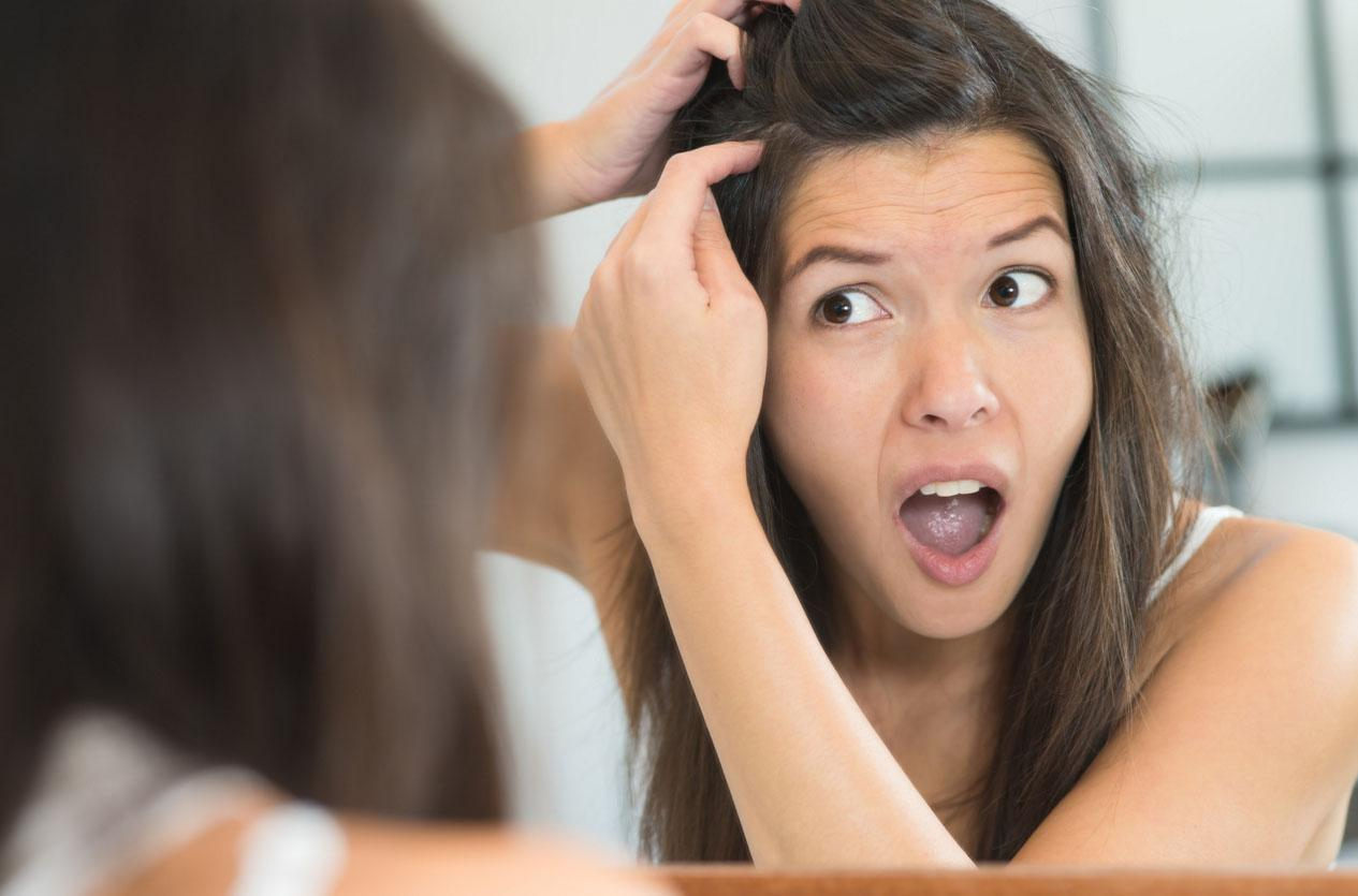 Ученые выяснили, что является причиной облысения и появления ранней седины