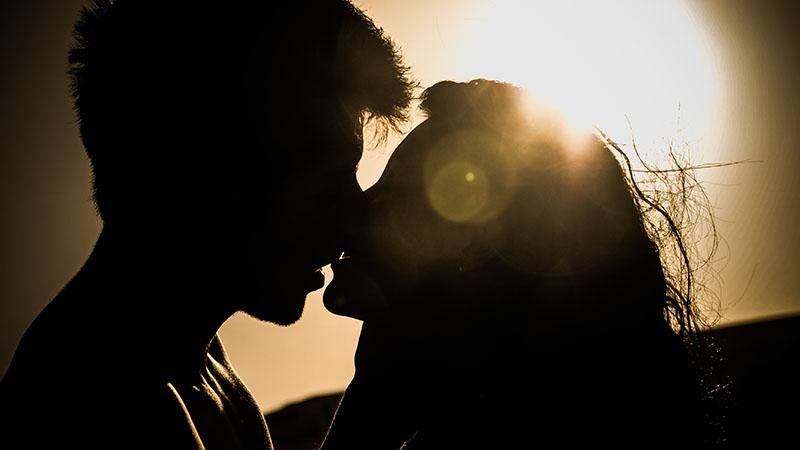 Як секс впливає на стосунки та здоров'я: висновки вчених  