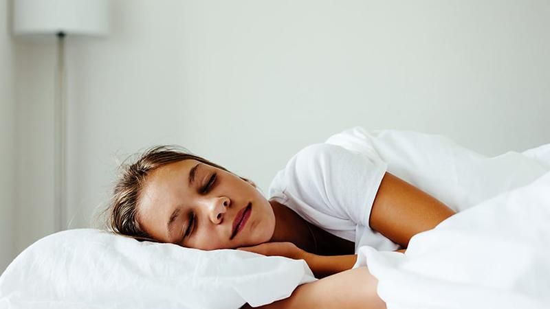 Чим небезпечне недосипання для підлітків 