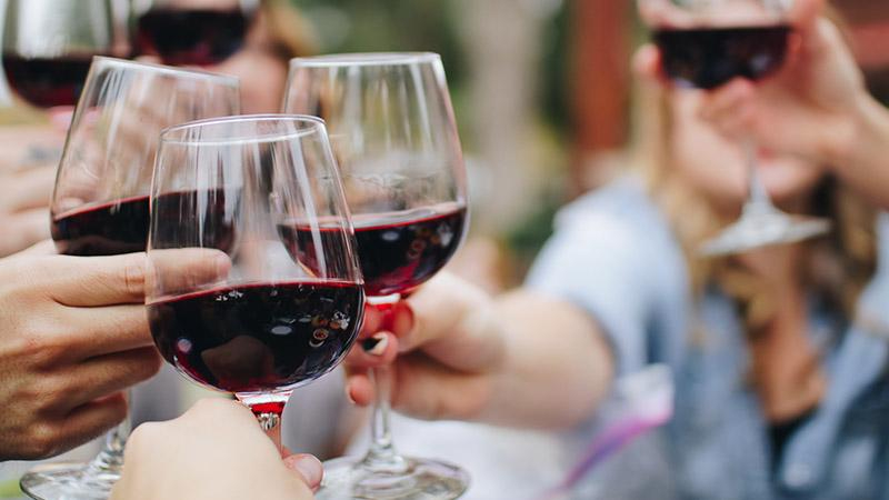 Как пить алкоголь и не набирать лишний вес: советы