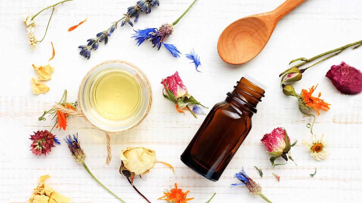 Эфирные масла: 7 полезных способов применения, о которых вы не догадывались