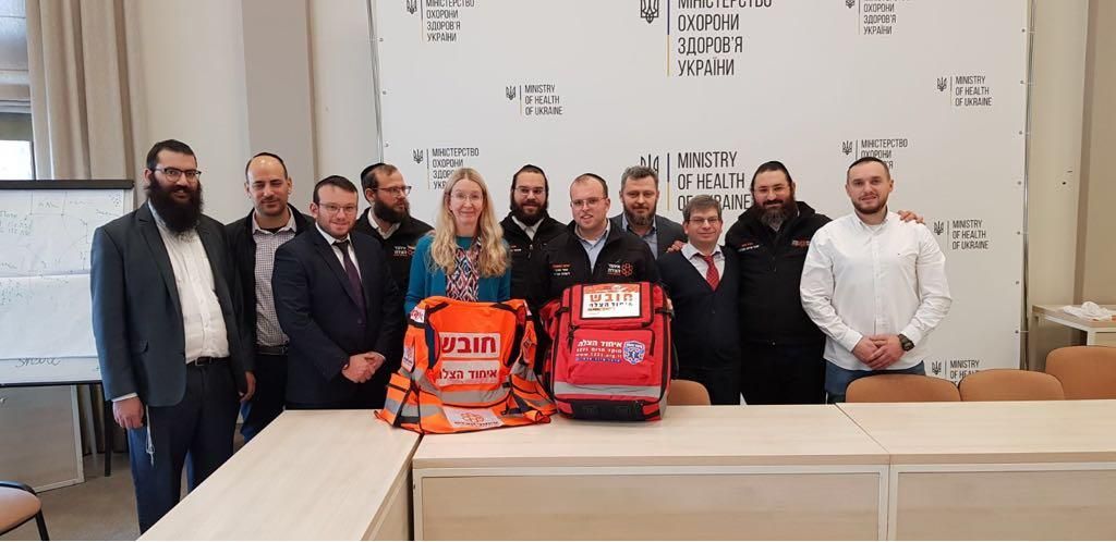 "Виїжджатимуть на велосипедах, бігтимуть самотужки": ізраїльські медики допомагатимуть українцям "Виїжджатимуть на велосипедах, бігтимуть самотужки": ізраїльські медики допомагатимуть українцям