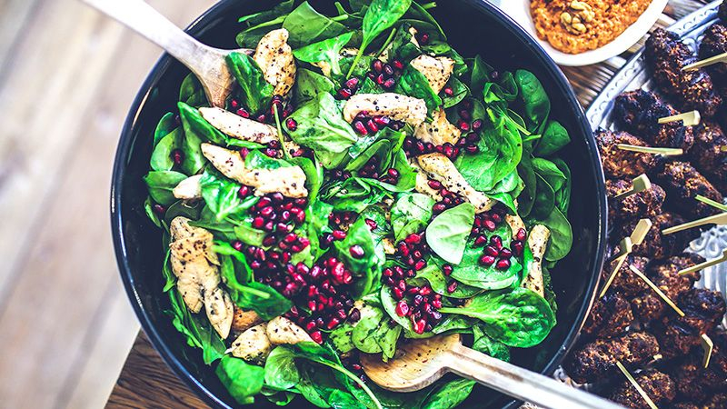 Чем опасна невкусная еда: вывод ученых