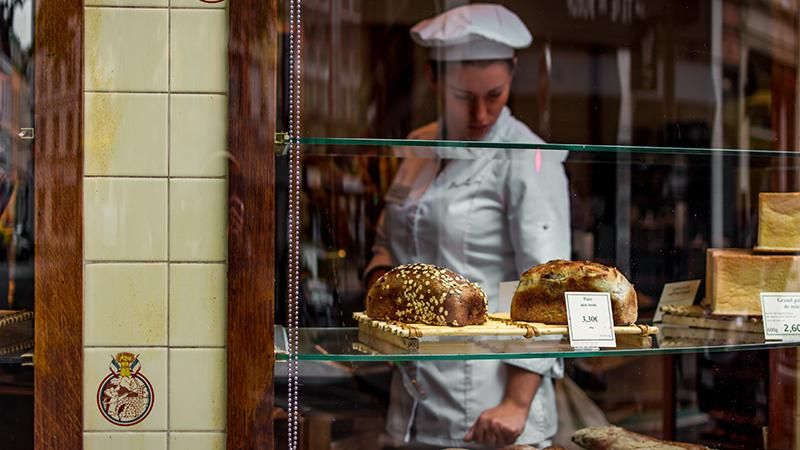 Як правильно купувати хліб в магазинах: корисні поради 