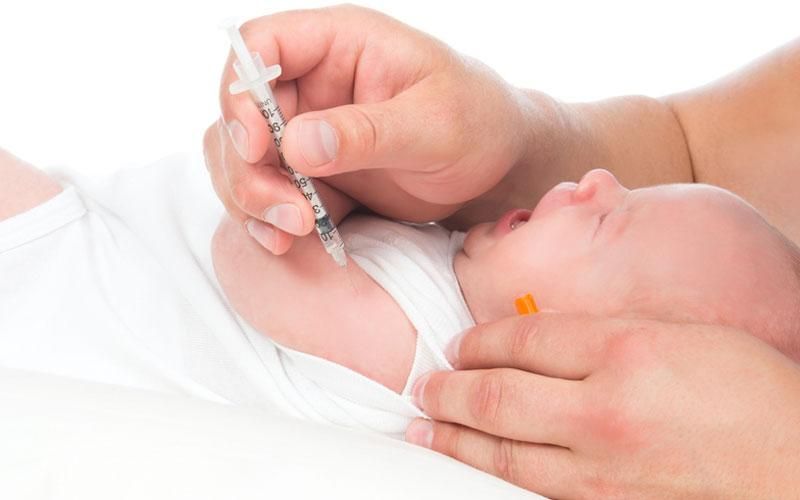 Через смерть людини в Україні тимчасово заборонили одну із вакцин БЦЖ