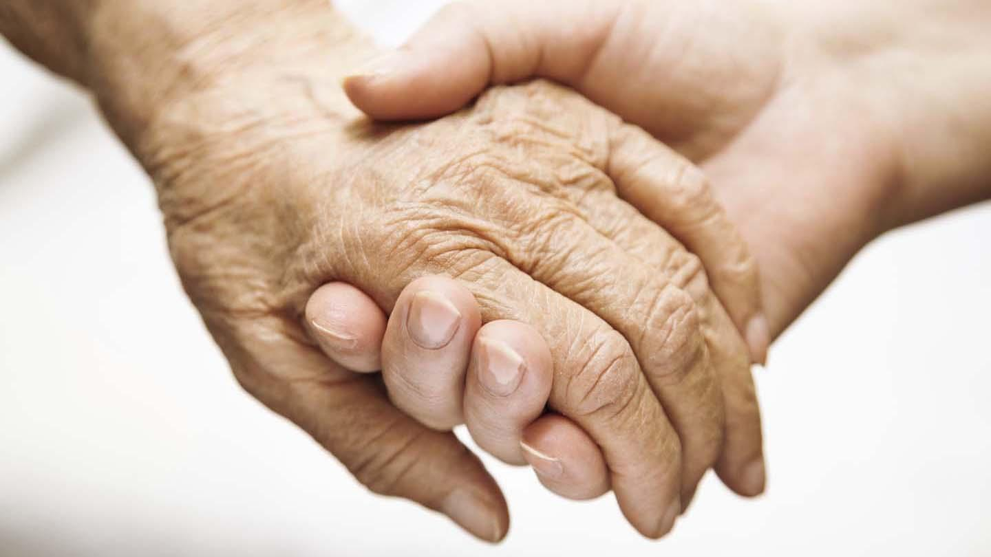 Ученые выяснили, почему у людей стареют мышцы