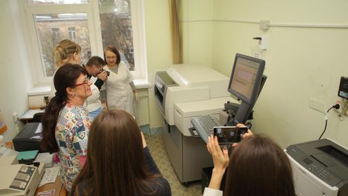 Все под контролем: аппарат для определения химиопрепаратов в крови онкобольных детей во Львове