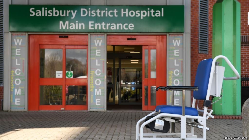 Отруєння Скрипаля: у Великобританії розповіли, як лікували екс-шпигуна та його доньку Отруєння Скрипаля: у Великобританії розповіли, як лікували екс-шпигуна та його доньку