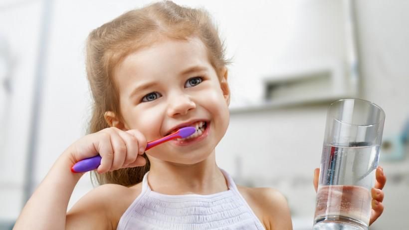 Как правильно чистить зубы: рекомендации в фото и видео
