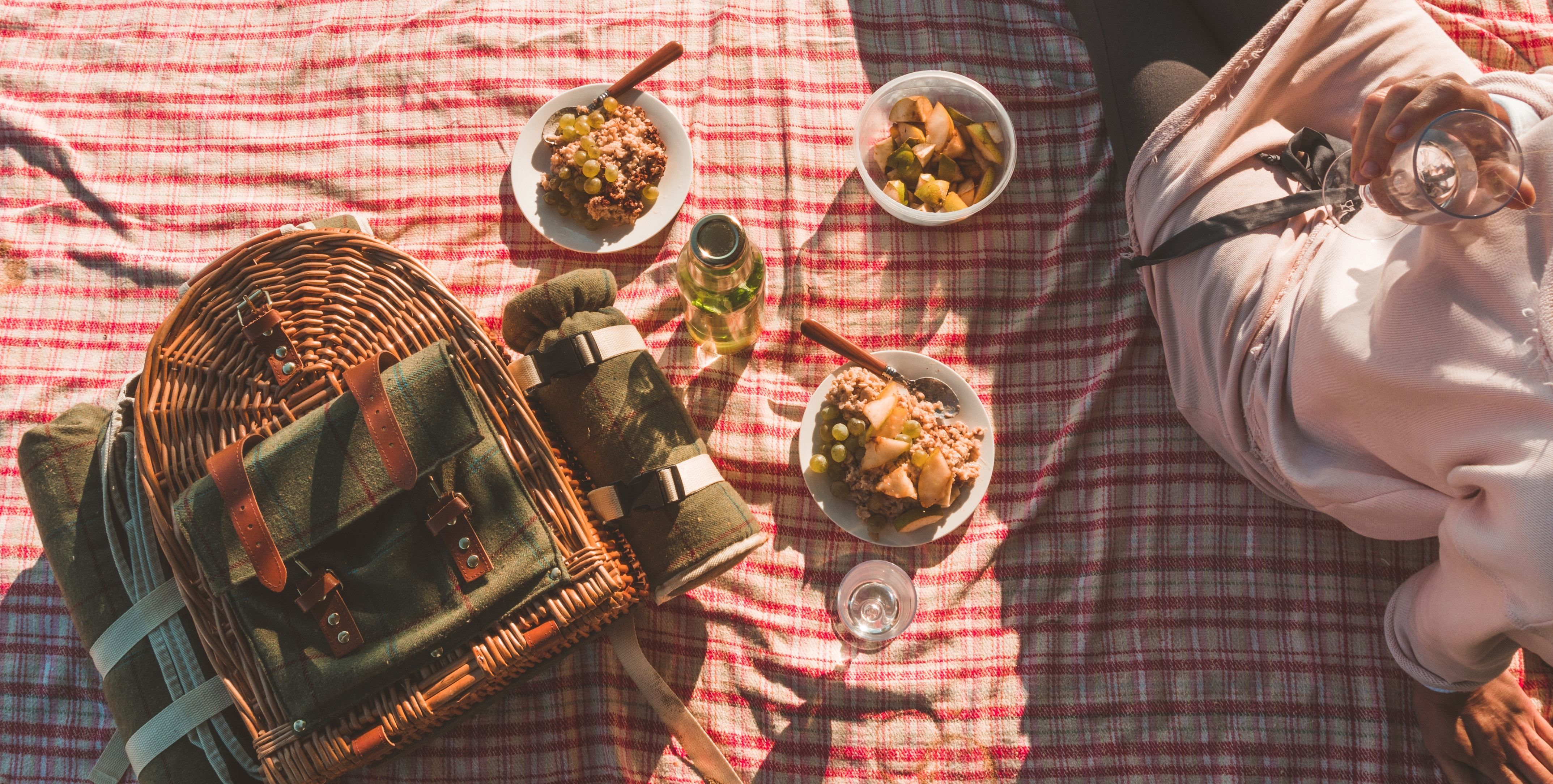 Як вберегтися від харчового отруєння на пікніку: важливі моменти