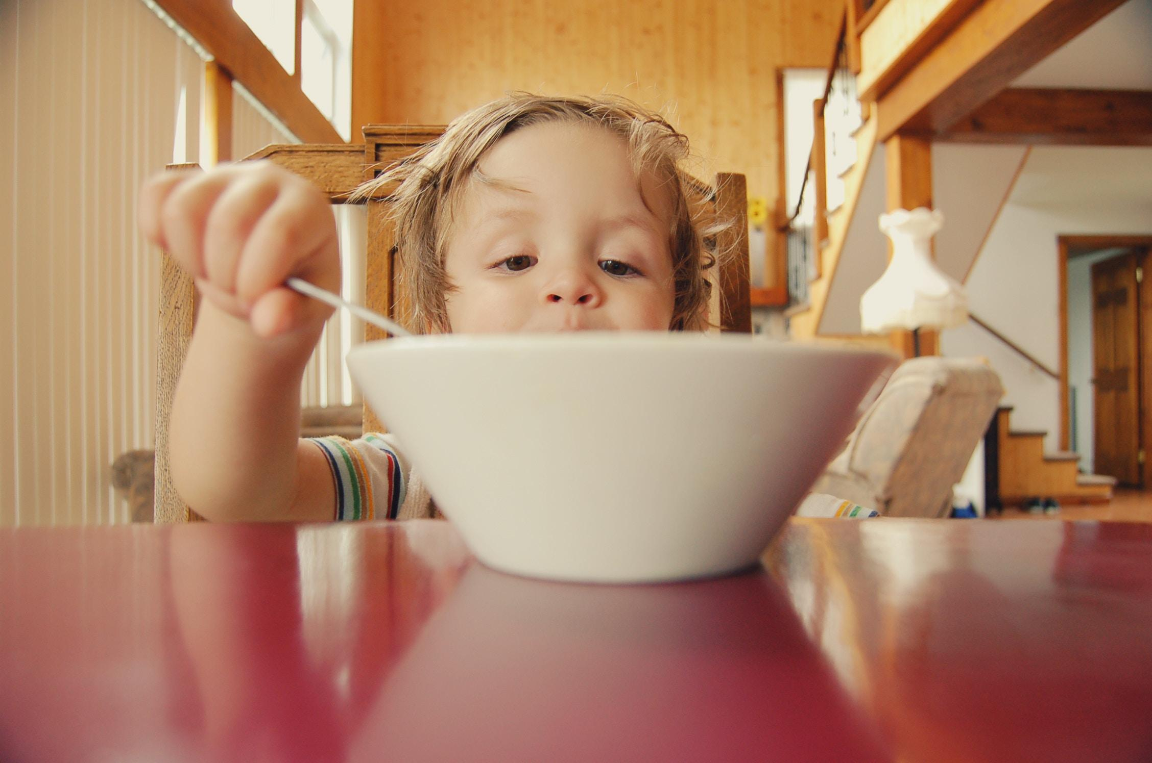 Как приучить детей к здоровому питанию: действенные советы