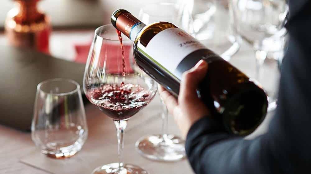 Як червоне вино впливає на здоров'я чоловіків