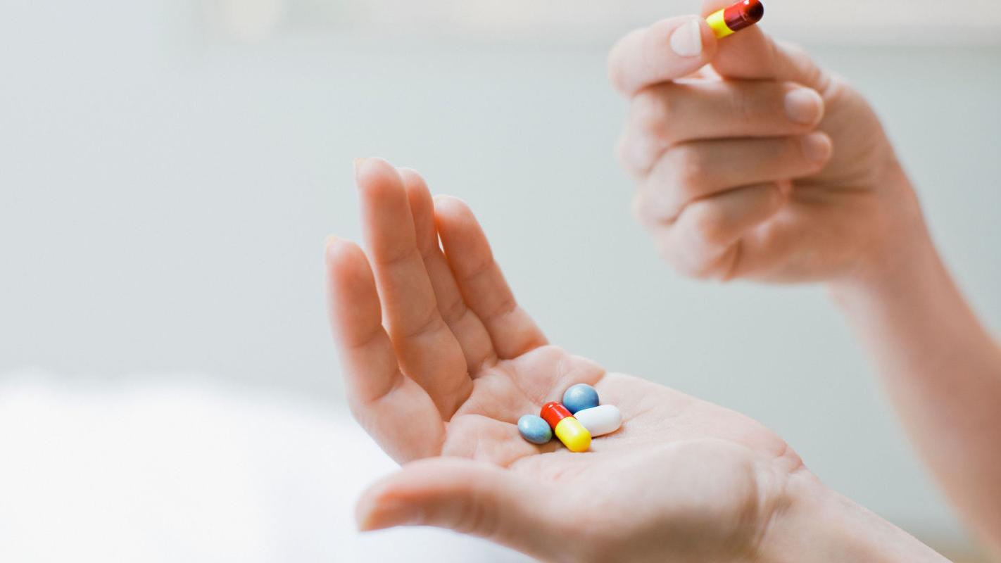Какие лекарства нельзя сочетать между собой: перечень