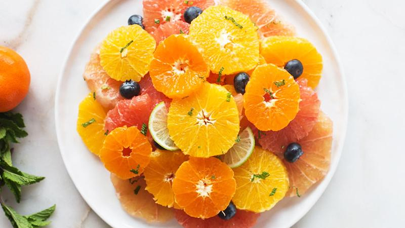 9 продуктов, которые придадут коже естественное сияние