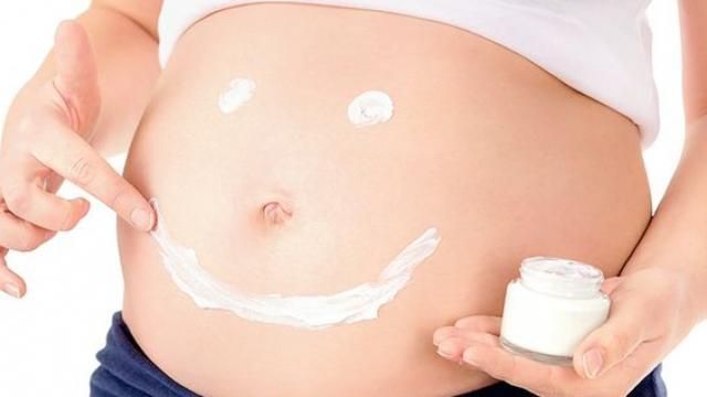 Как бороться с растяжками после родов: советы гинеколога Как бороться с растяжками после родов: советы гинеколога