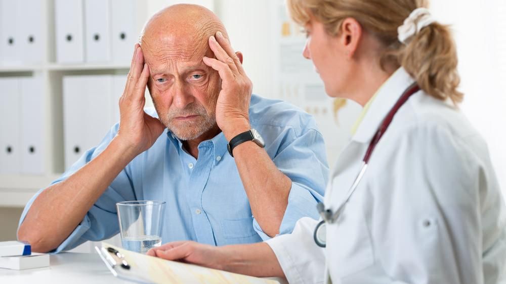 Хвороба Альцгеймер: що це, симптоми, діагностика