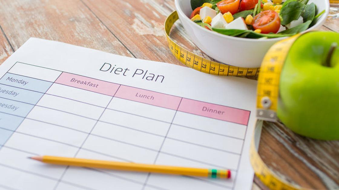 Ученые назвали тип диеты, который снижает вес и артериальное давление