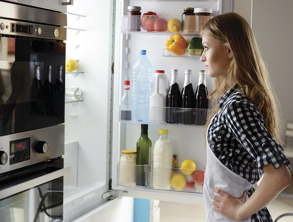 Які бактерії живуть у холодильнику: несподівані факти