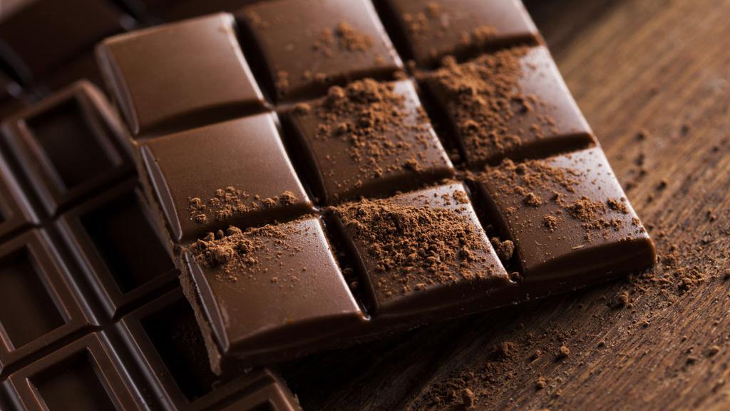 Диетолог назвала полезный шоколад