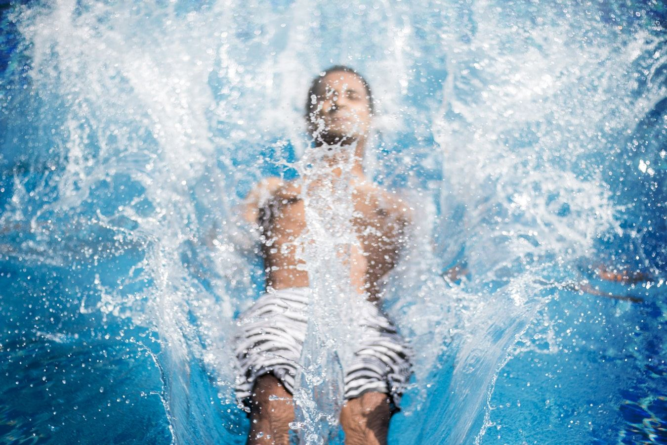 Чем можно заразиться в бассейне - список болезней