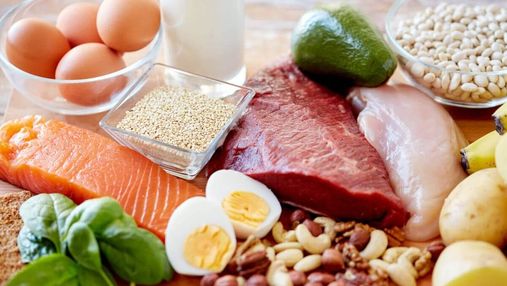 Сколько белковой пищи нужно употреблять в день
