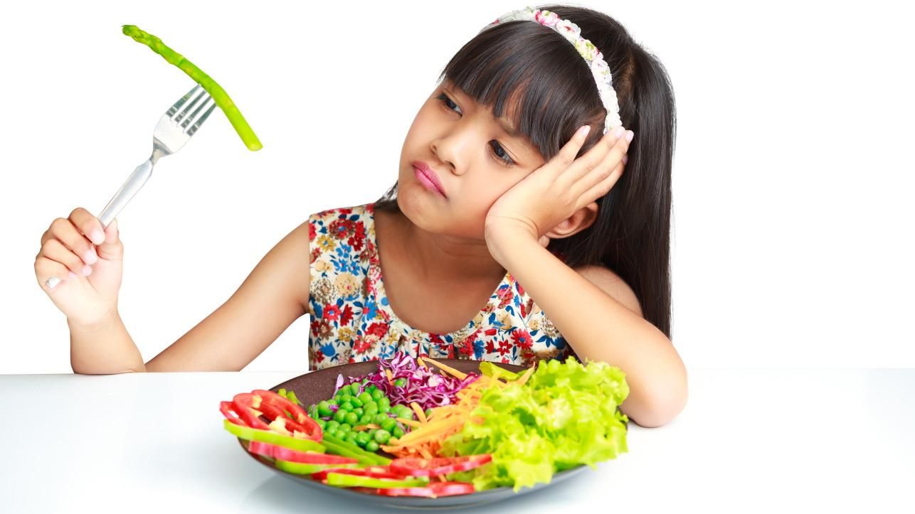 Как мотивировать ребенка есть здоровую пищу в школе: советы от Супрун