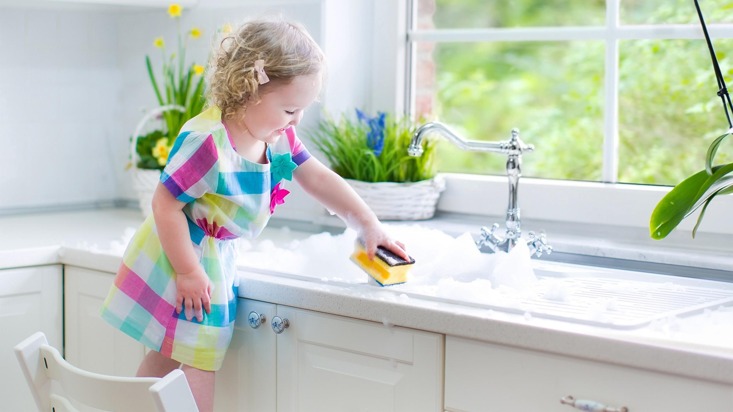 Почему у детей должны быть домашние обязанности: ответ психолога