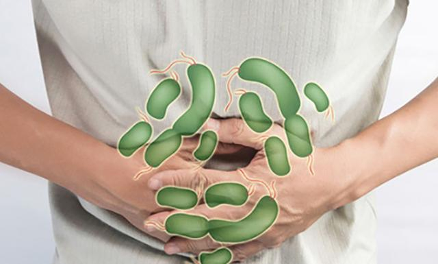 На Донетчине ботулизмом заболели трое людей, среди которых есть и ребенок