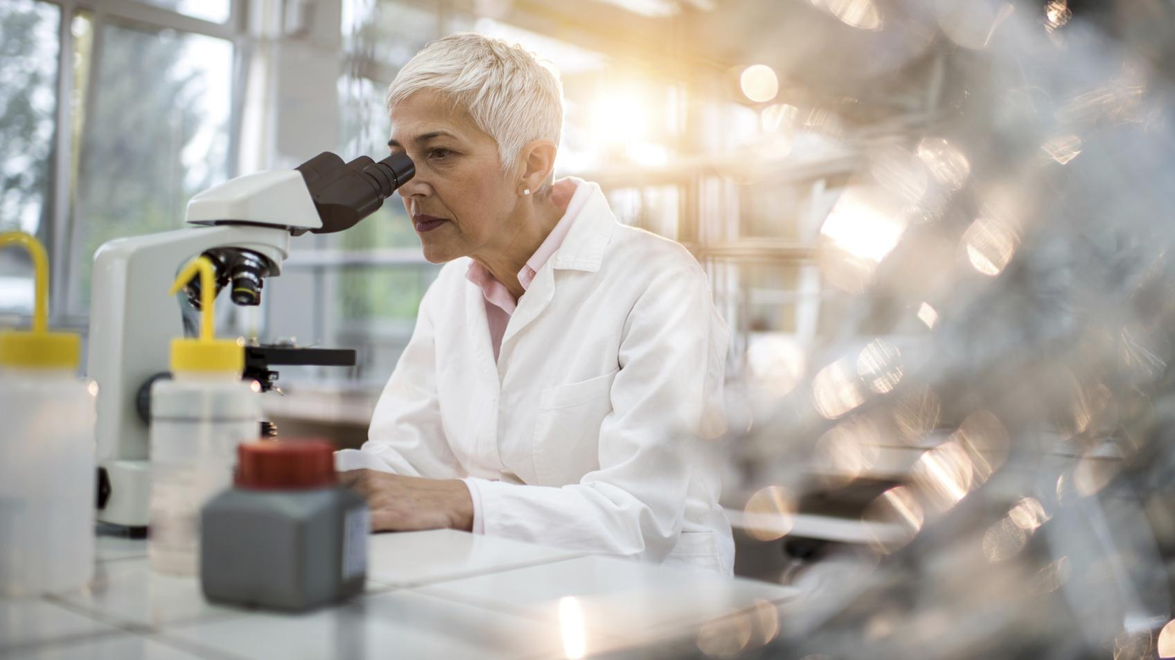 Ученые создали вакцину от опасных видов рака