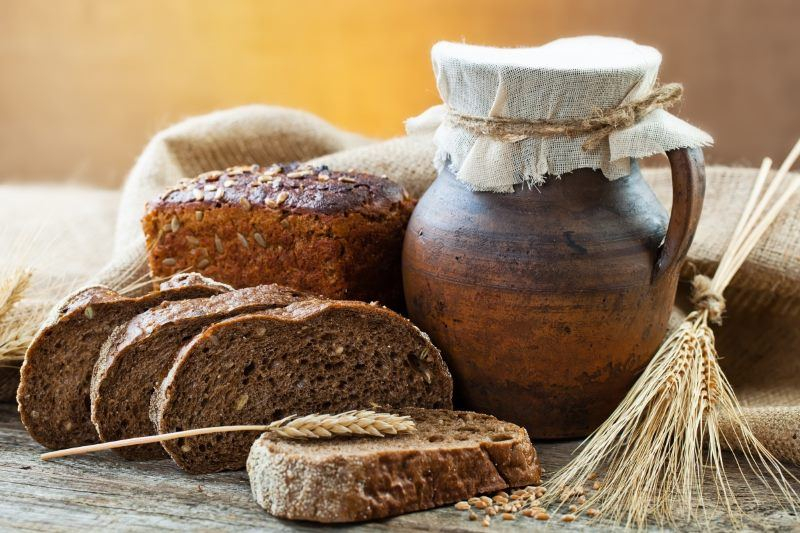 Сколько хлеба можно есть в день: ответ диетологов