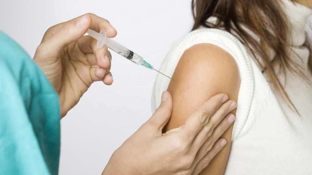За яких умов можна заразитися грипом після вакцинації: пояснення Супрун 