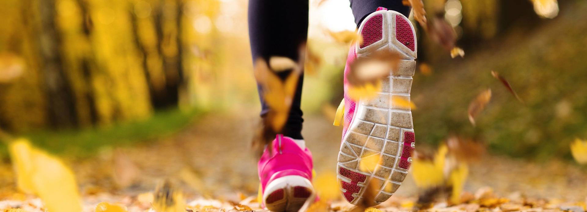 Чем перекусить после утренней пробежки: полезные варианты