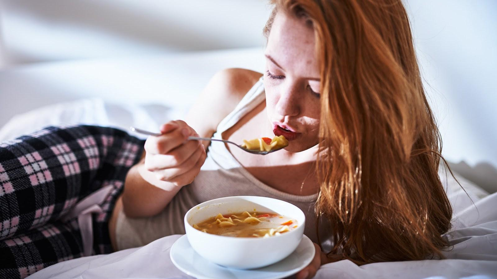 Что есть во время простуды: советы диетолога