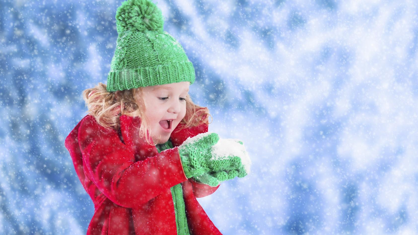 Безопасно ли есть свежий снег: ответ ученых