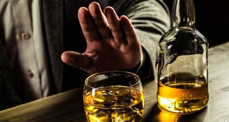 Чому люди стають алкоголіками: відповідь вчених 