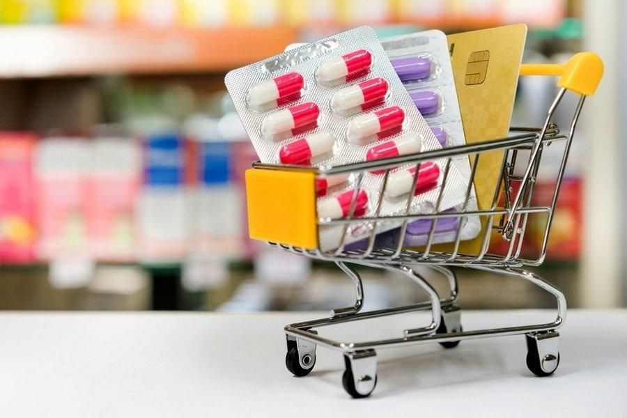Сколько лекарств в интернете являются фальсификатом или контрабандой: в Минздраве шокировали