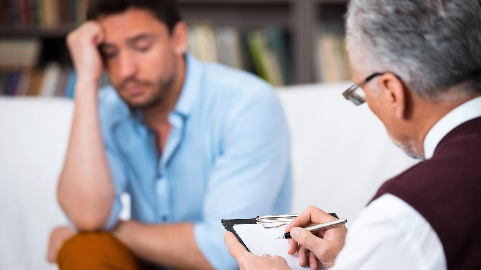 Какие симптомы указывают на то, что вам пора к психологу