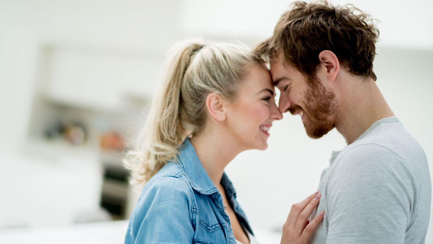 Блондинки, брюнетки или рыжие: какие женщины больше нравятся мужчинам