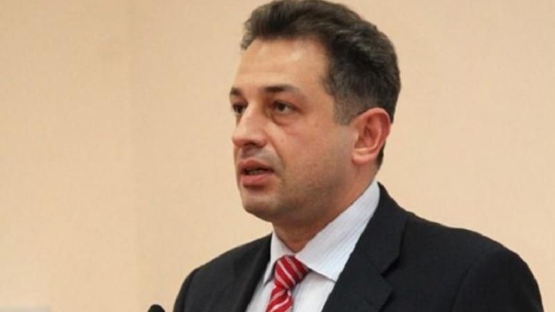 Посол Украины в Финляндии продолжит лечение на родине после несчастного случая Посол Украины в Финляндии продолжит лечение на родине после несчастного случая