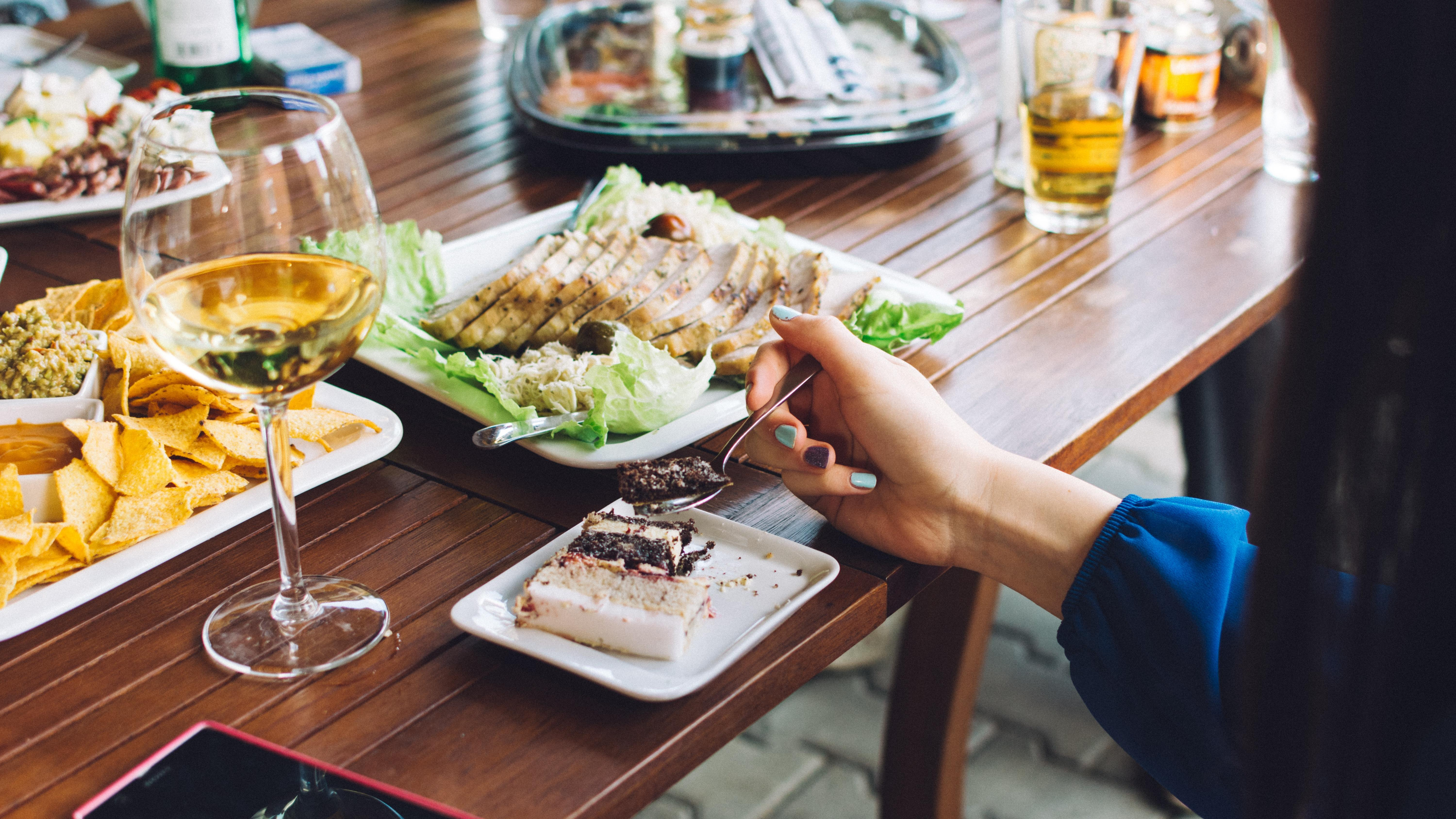 Диетолог разрушила миф о популярном способе похудения