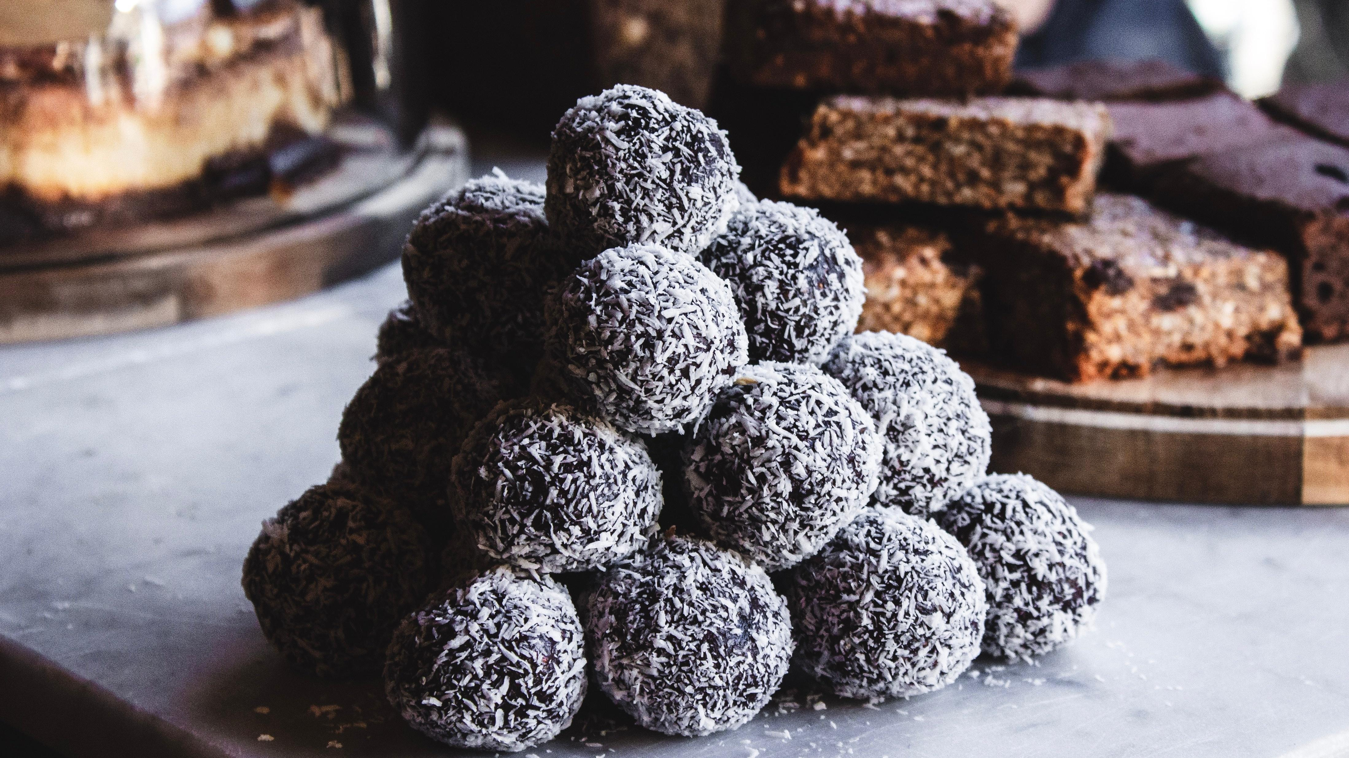 Какие заменители сахара безопасно добавлять в выпечку и десерты