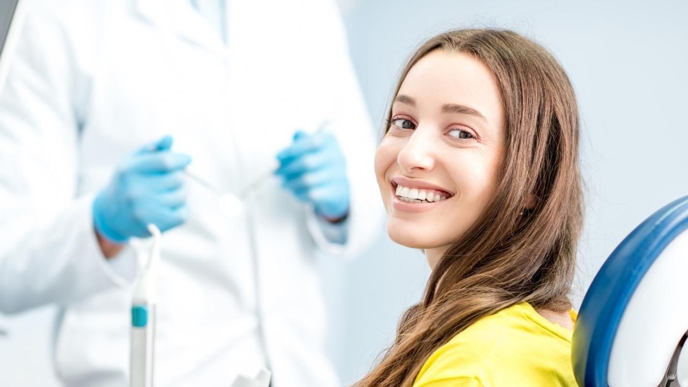 Как избавиться от кровоточивости десен: простой способ Как избавиться от кровоточивости десен: простой способ