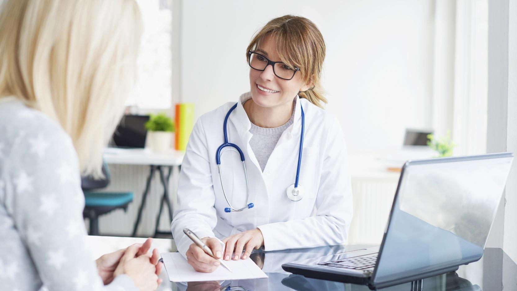 Кто может получить лекарства по электронному рецепту