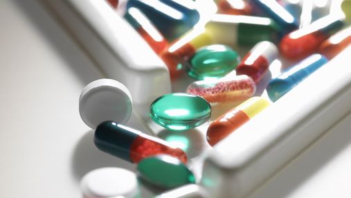 Какие лекарства не нужно принимать с антибиотиками: предостережение Комаровского