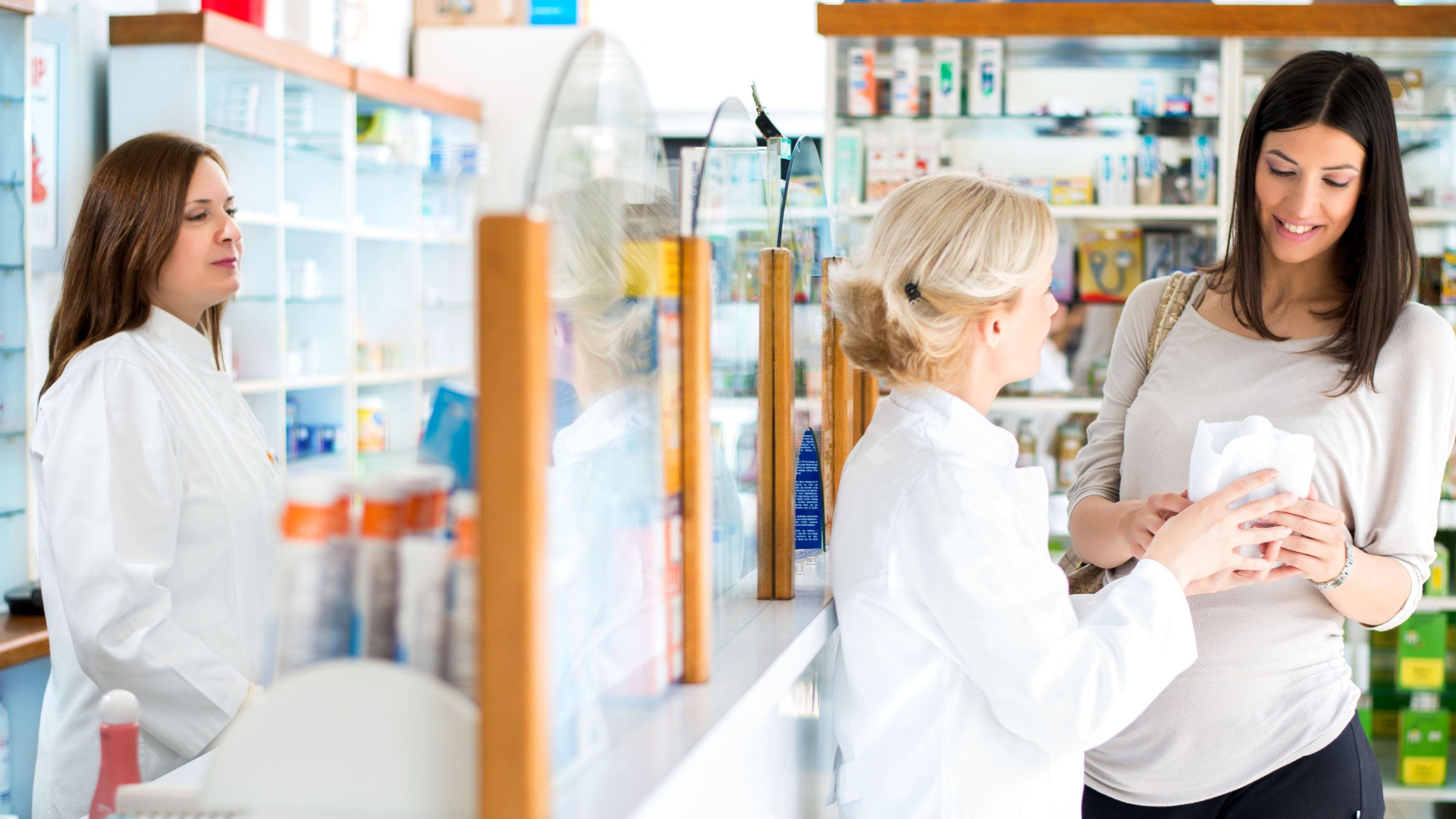 Забудьте о леденцах от боли в горле: ученые объяснили почему