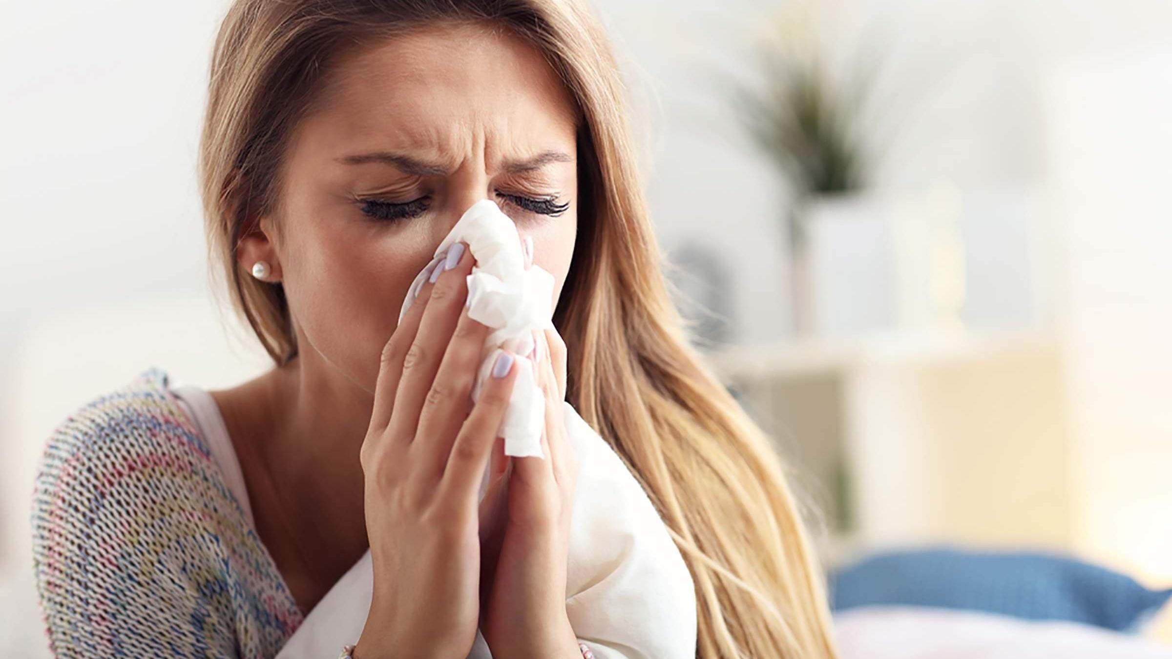 Як відрізнити алергічний нежить від симптомів застуди
