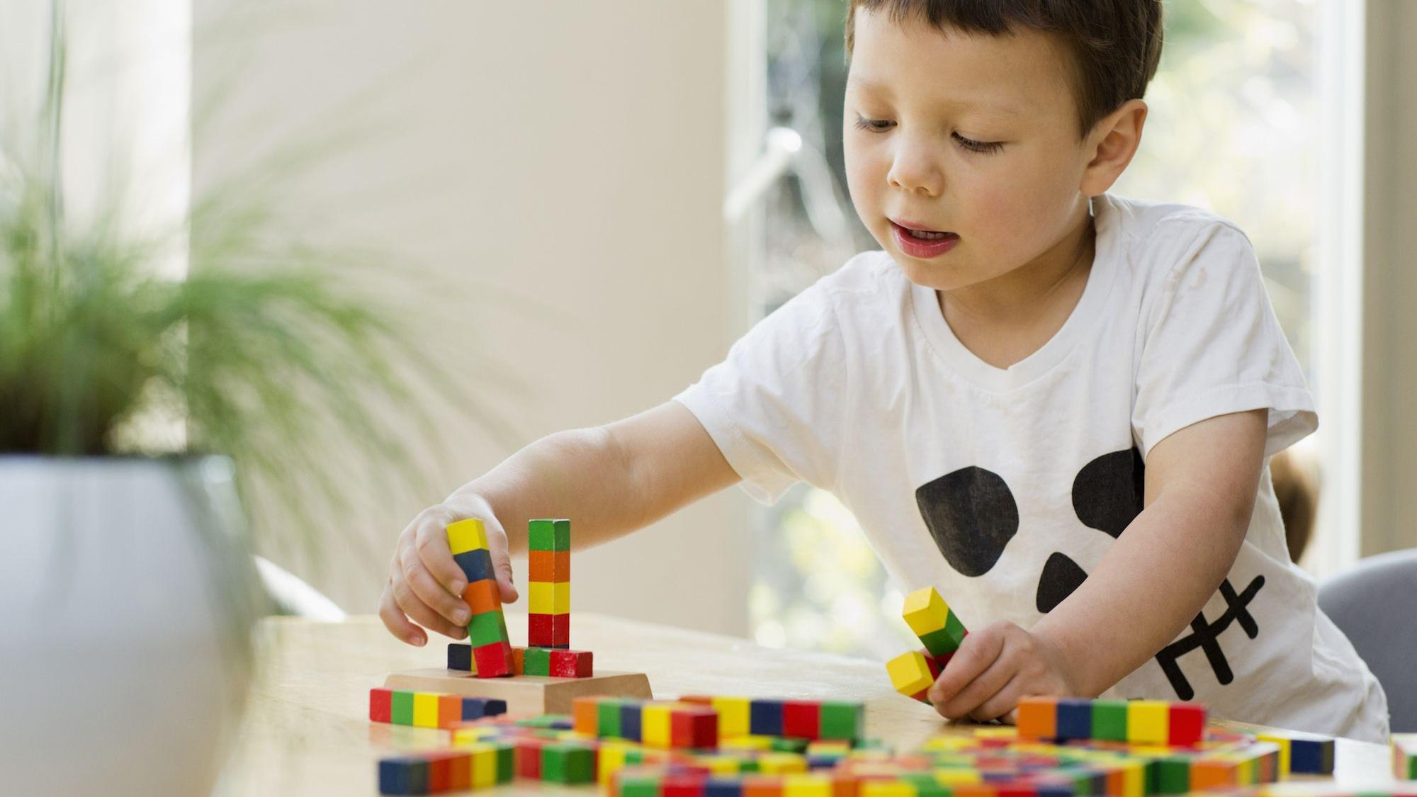 Супрун назвала предметы, которые чаще всего глотают дети