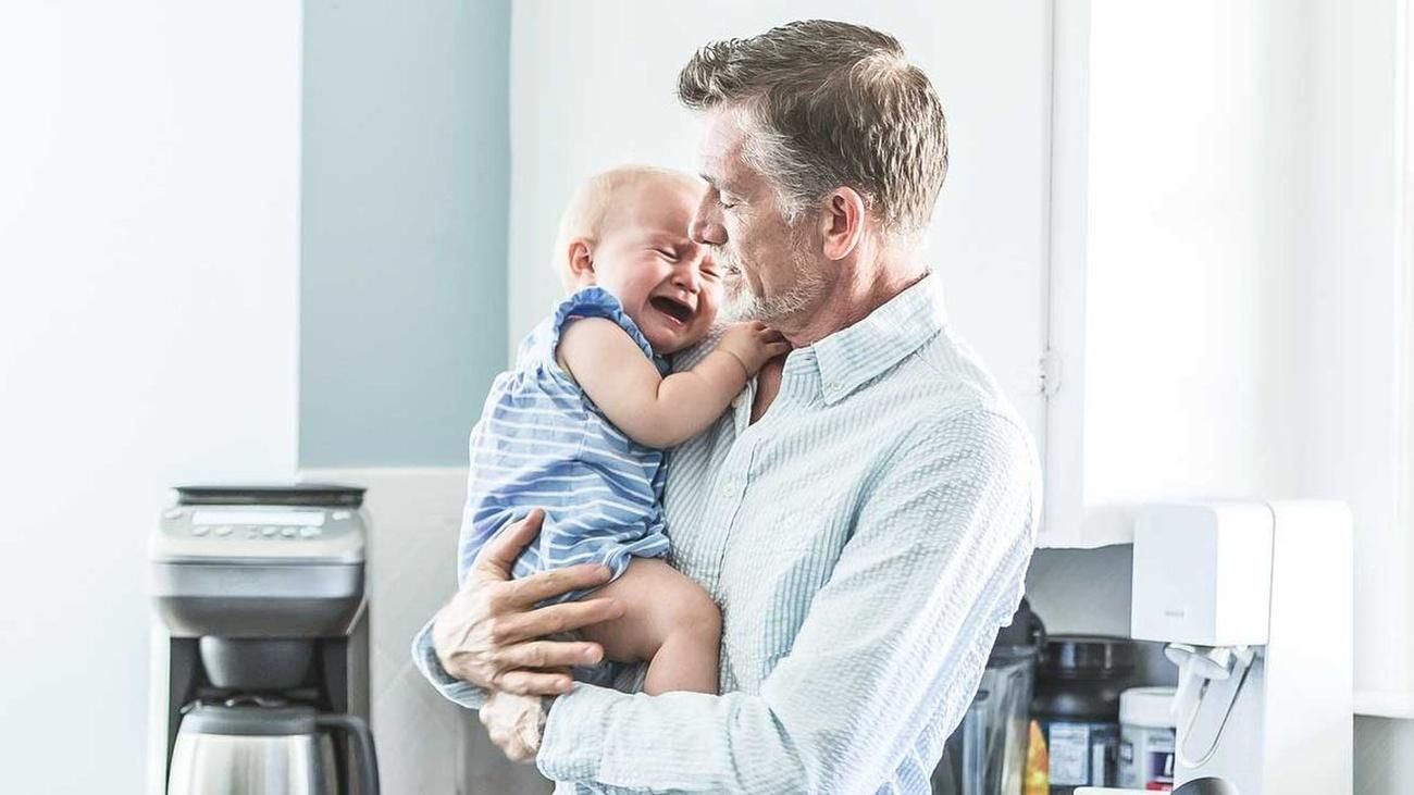 Зачать ребенка после 40: какие риски несет позднее отцовство