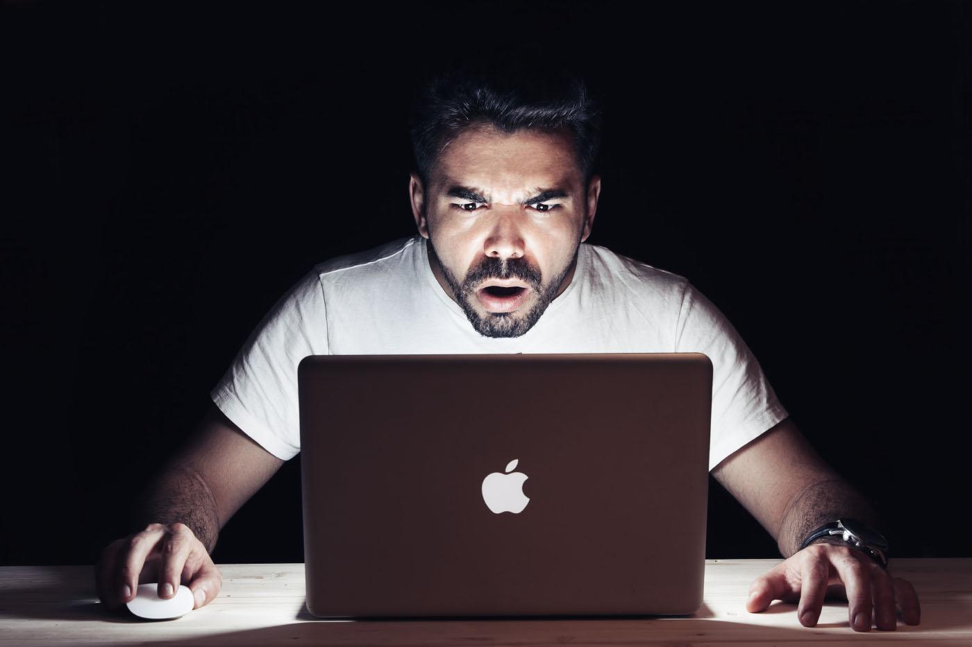 Когда порнография может разрушить отношения